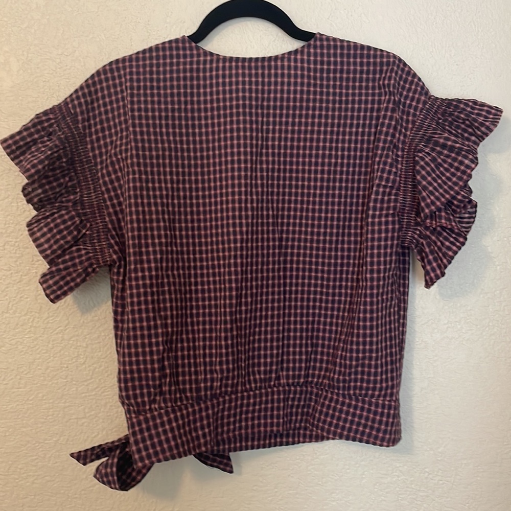 Madewell flutter sleeve side wrap top. - Picture 7 of 7